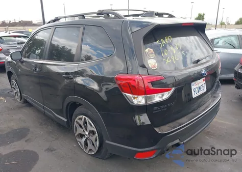 2023 Subaru Forester Premium из США, поврежденный, VIN JF2SKADC1PH509170